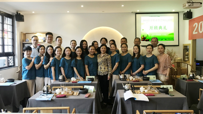 QQ图片20190619173105.png QQ图片20190619173105.png