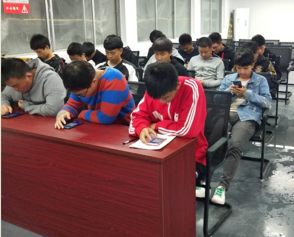 QQ图片20191128165245.png QQ图片20191128165245.png