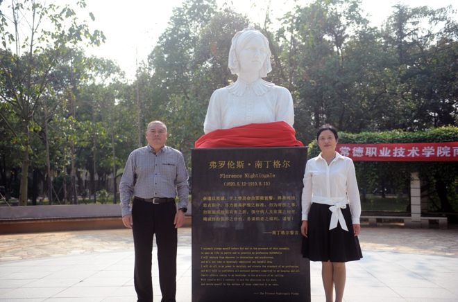 QQ图片20191011170021.png QQ图片20191011170021.png