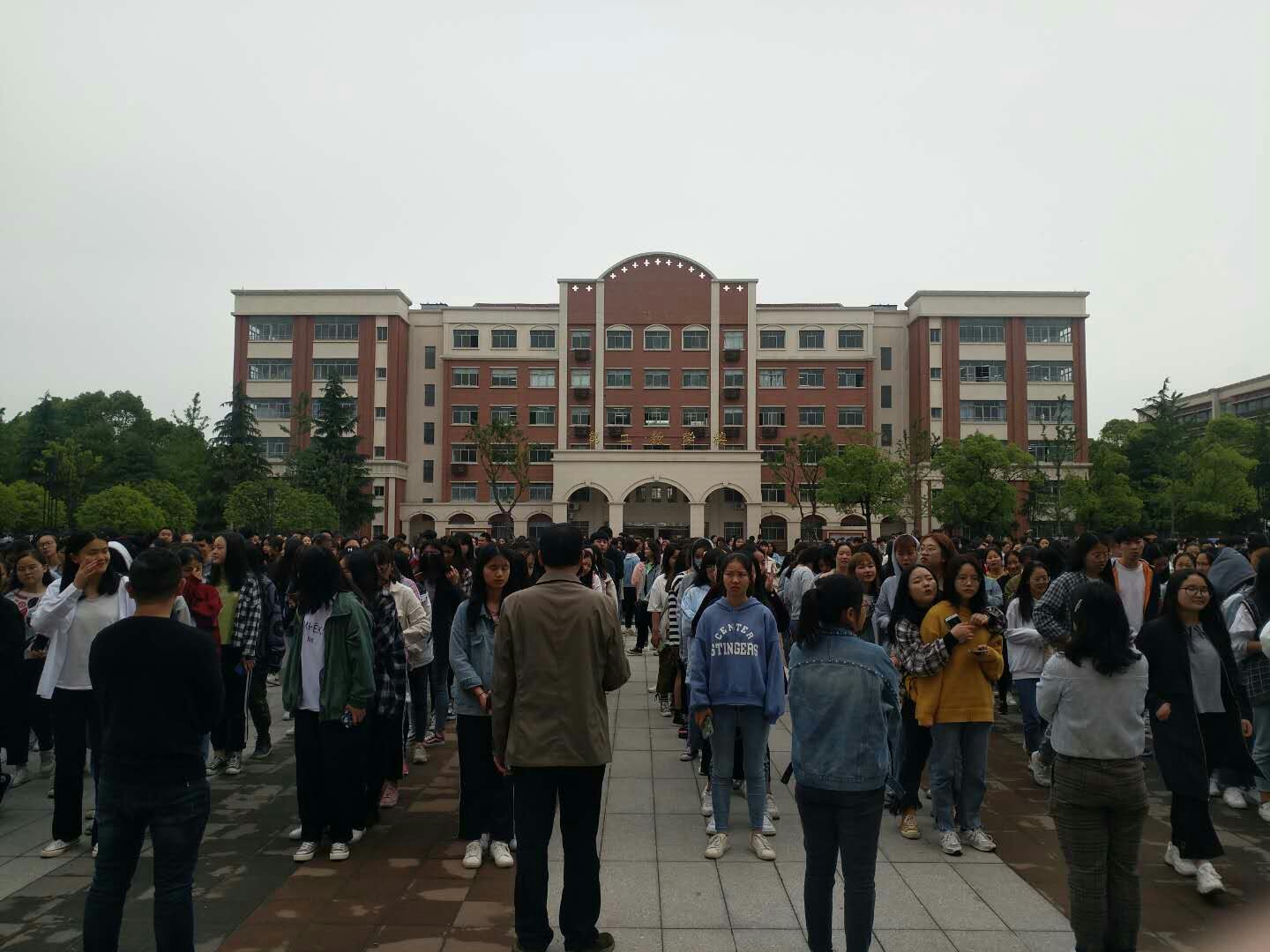 QQ图片20190514160516.jpg QQ图片20190514160516.jpg
