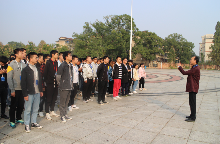 QQ图片20191107153351.png QQ图片20191107153351.png
