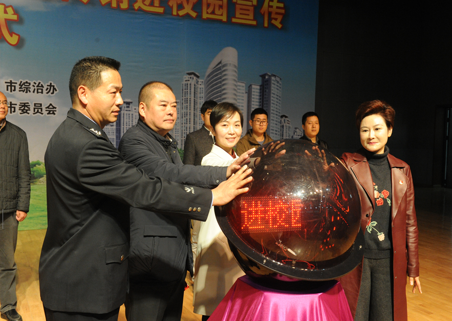 QQ图片20181112172840.png QQ图片20181112172840.png