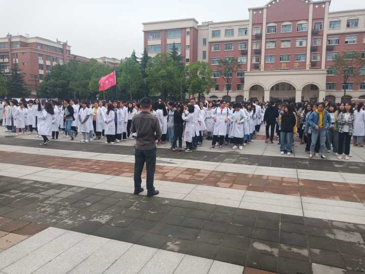 QQ图片20190514160538.jpg QQ图片20190514160538.jpg