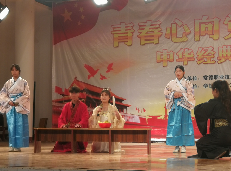 QQ图片20190617163546.png QQ图片20190617163546.png