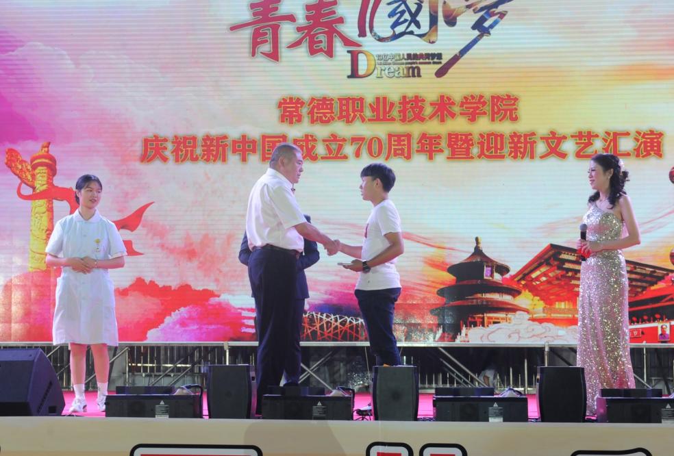 QQ图片20190927155827.png QQ图片20190927155827.png
