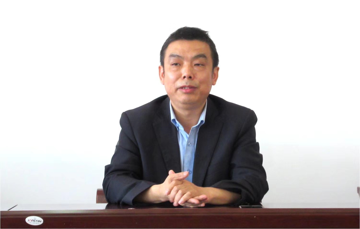 新汇副总经理熊龙富讲话.jpg